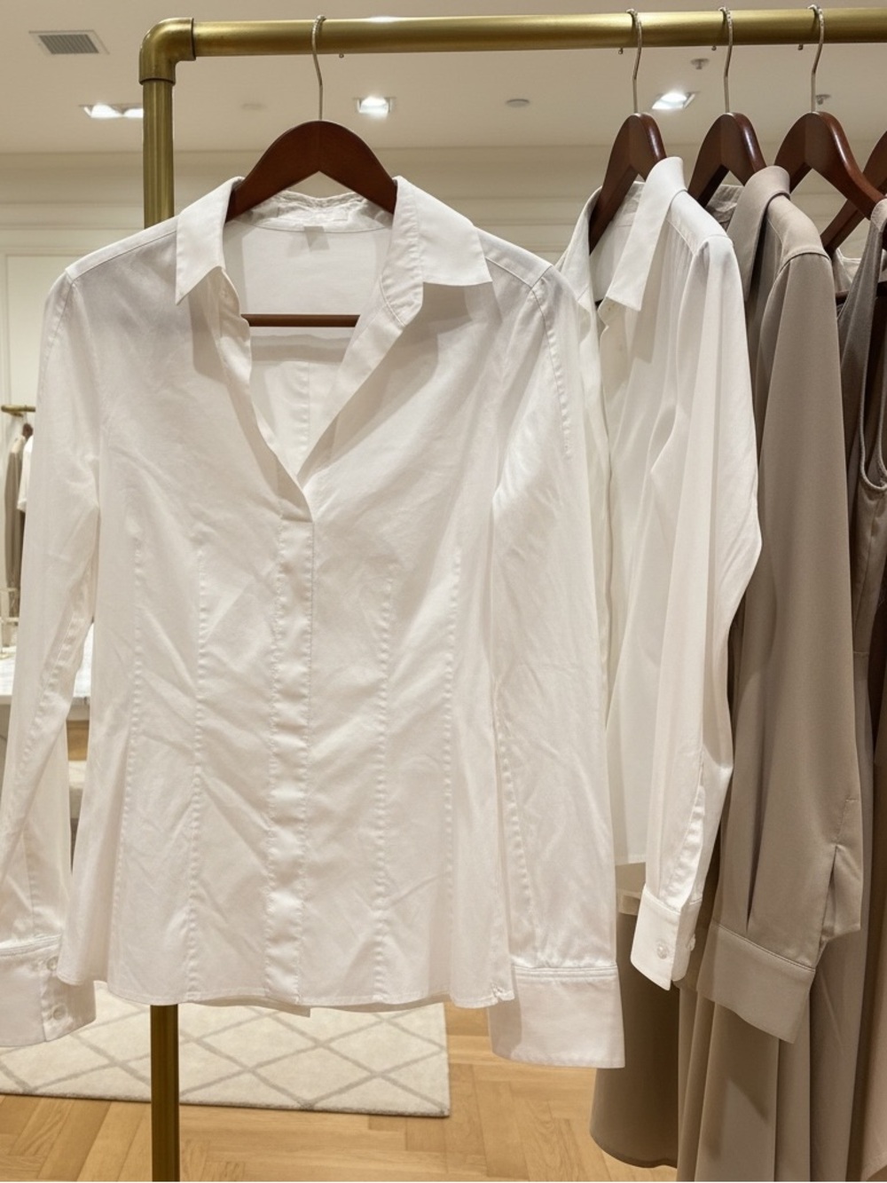 Boss Hugo Boss white fitted stretch cotton button front blouse (side zip) sz 6